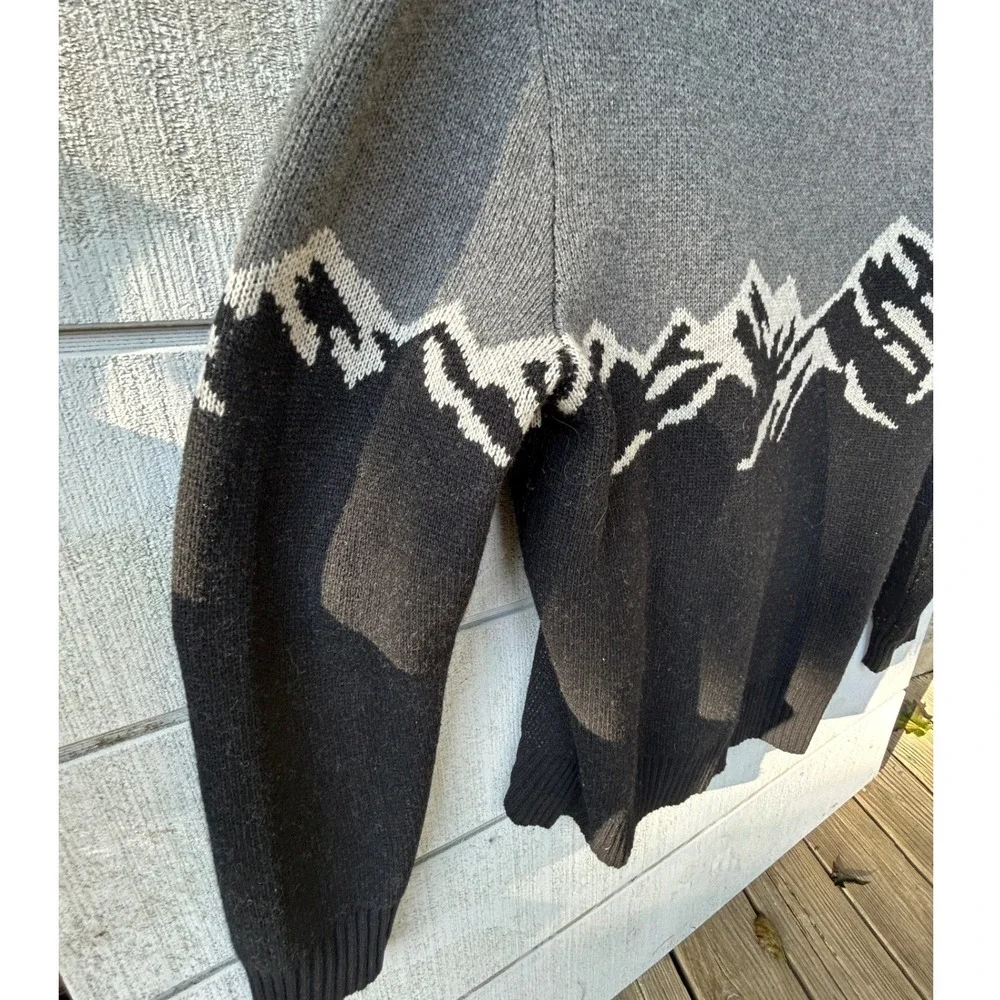 Banana Republic Mountain Graphic Wool Blend Sweater Mens Large